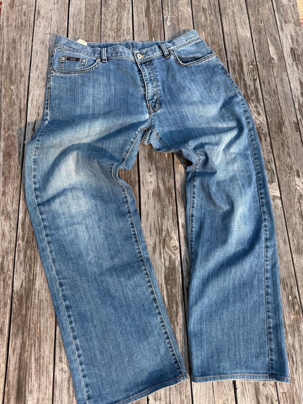 Boss Men's Relaxed Blue Denim Jeans